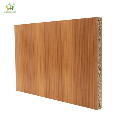 قیمت خوب 9mm 12mm 15mm Melamine Chipboard Veneer Fiberboard 4x8ft Melamine Particle Board (بورد ذرات ملامینه) آنلاین