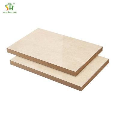 قیمت خوب پنل های MDF ملامینه دوستدار محیط زیست ضد آب 4x8ft پانل های MDF ملمنه E0 E1 گواهینامه آنلاین